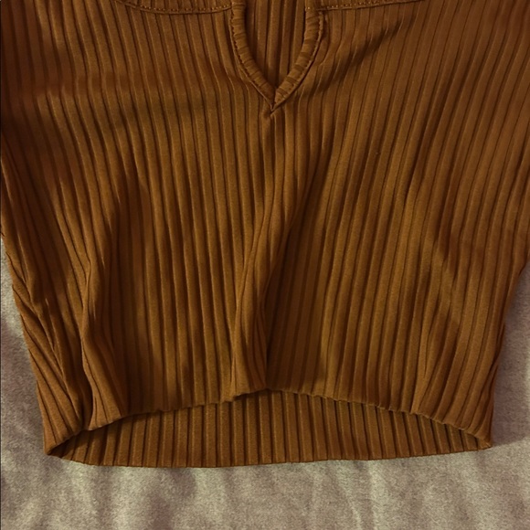 Women's Brown Ribbed Top - Picture 4 of 7